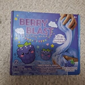 Berry Blast Glitzy Sand